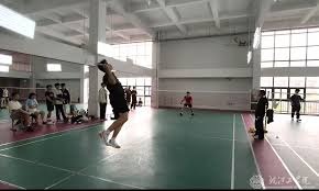 TBR：利物浦给伊萨克开超30万镑周薪，球员对这份报价很满意