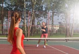 热议国足0-2：对阵小组前三6战全败 伊万到底练了啥？